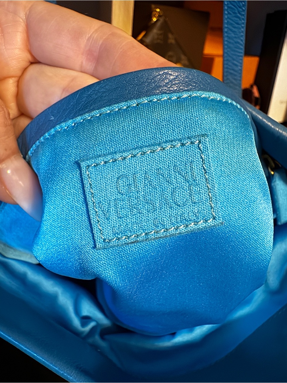 RARE Vintage Gianni Versace Blue Leather Greca Jewel Shoulder Bag – 1990 - Picture 7 of 12